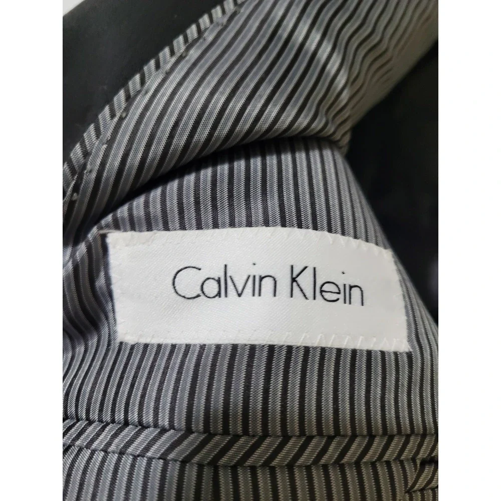 Calvin Klein calvin klein